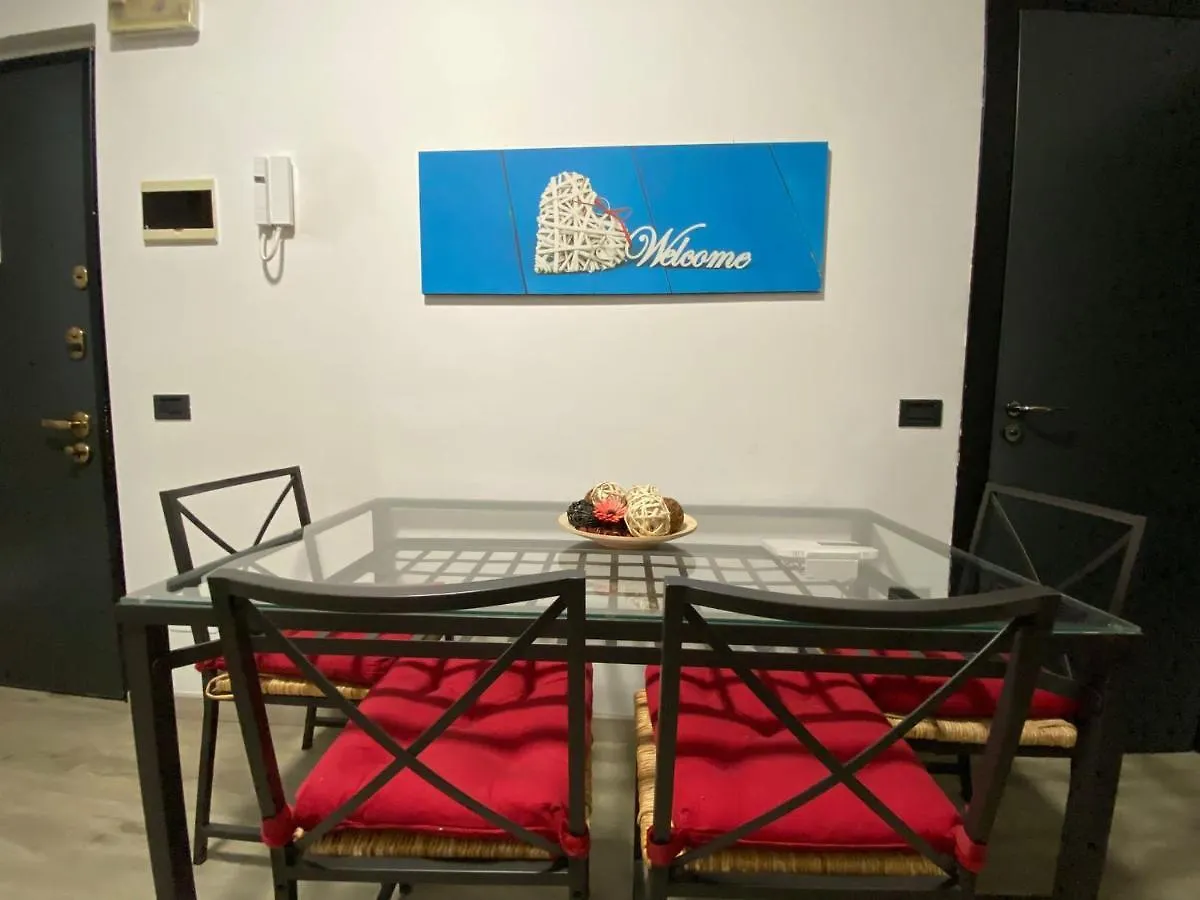 Trilocale In Piazza Duomo Apartment Milan Italy